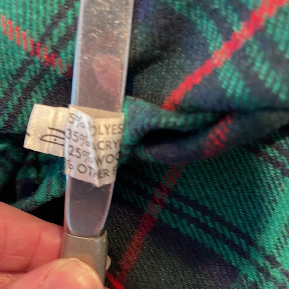 O’NEIL OF DUBLIN CHILDS SKIRT / JUMPER SIZE 22 age 4/5 - Picture 6 of 7